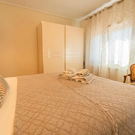 Apartment Efi's Luxury