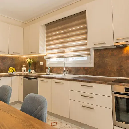 Apartment Efi's Luxury *