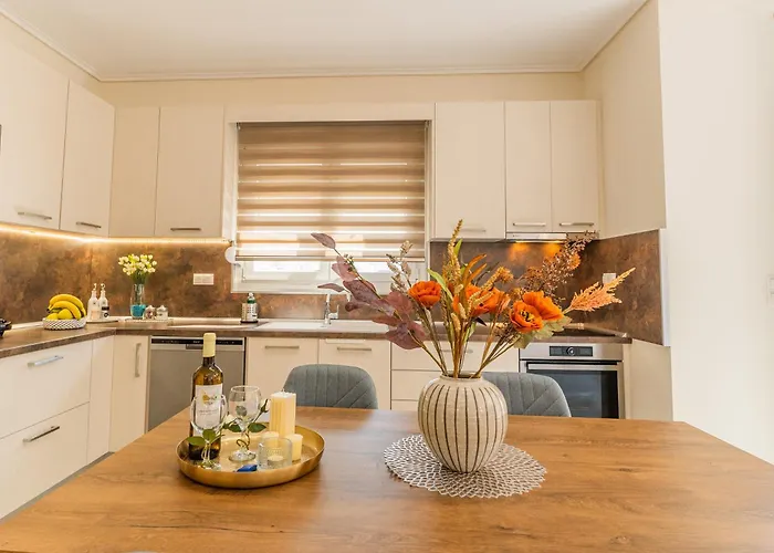 Efi's Luxury * Kavala